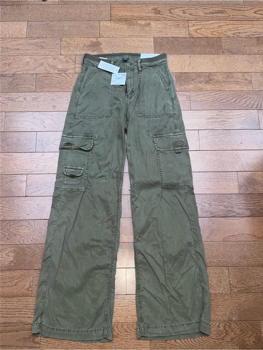 American Eagle Curvy Super Hi Rise Baggy Wide Leg Cargo Pants Utility Style NWT